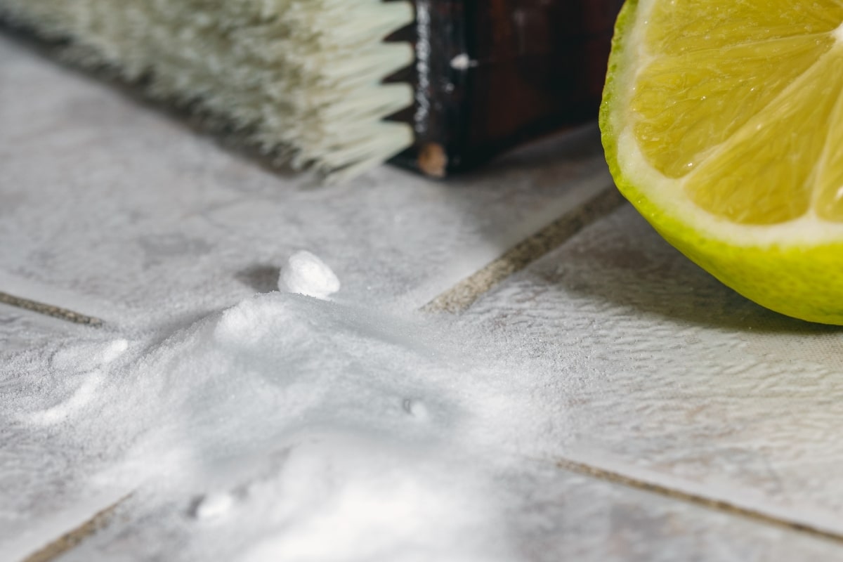 Natural Cleansers for Porcelain and Tile